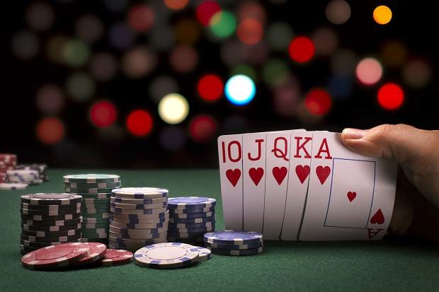 Menganalisa Judi Poker